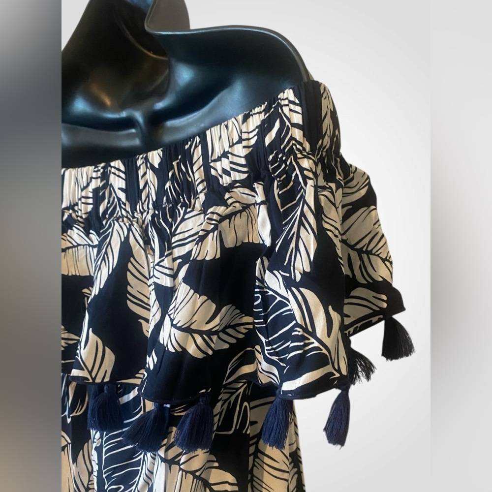 Women’s tropical print top by La Mer Luxe cold shoulder tassel blouse NWT size S - Picture 4 of 10
